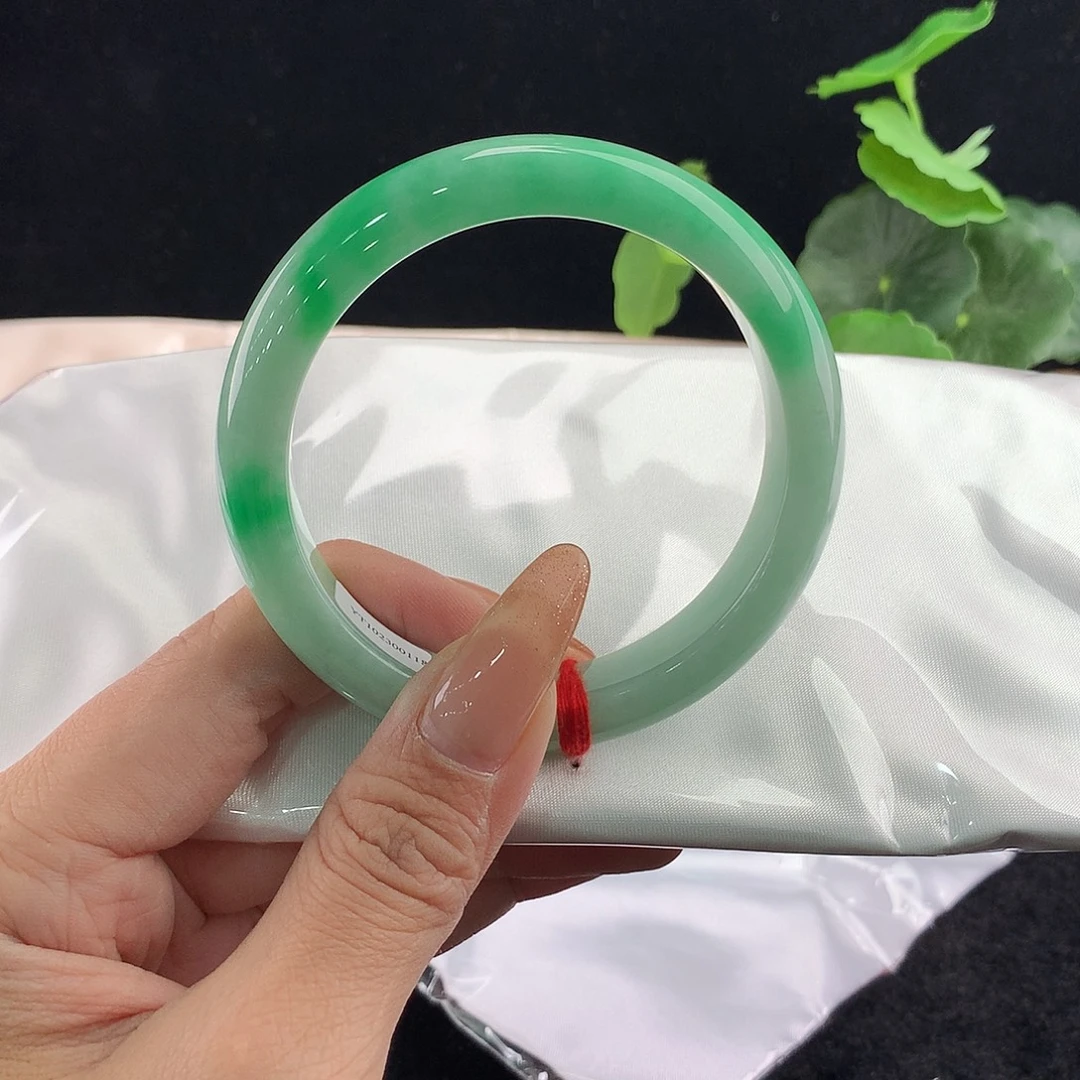 翡翠未镶嵌手镯正59