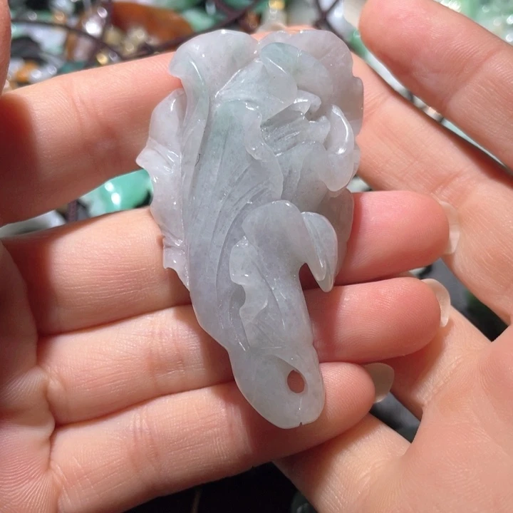 【闪购商品】翡翠颈饰未镶嵌天然翡翠