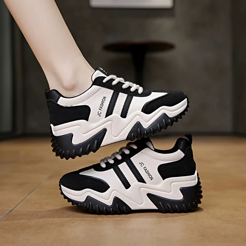 秋冬新款女生运动时尚百搭潮流皮面阿甘鞋休闲板鞋Z911