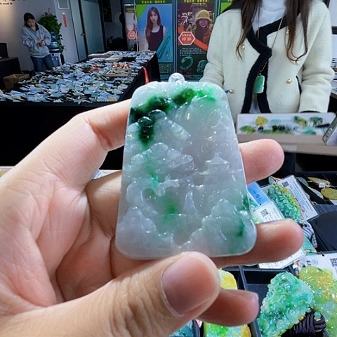 翡翠未镶嵌项链翡翠