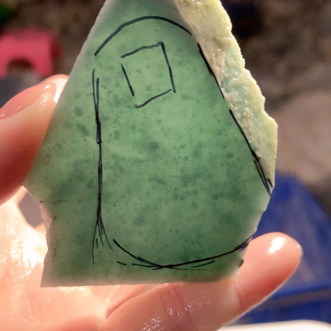 翡翠挂件未镶嵌翡翠原料