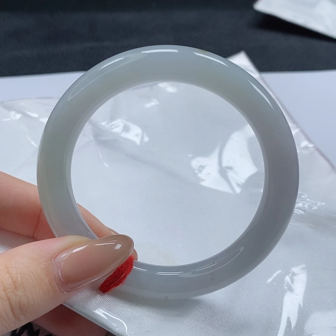 【闪购商品】翡翠手镯（圆镯）未镶嵌364号