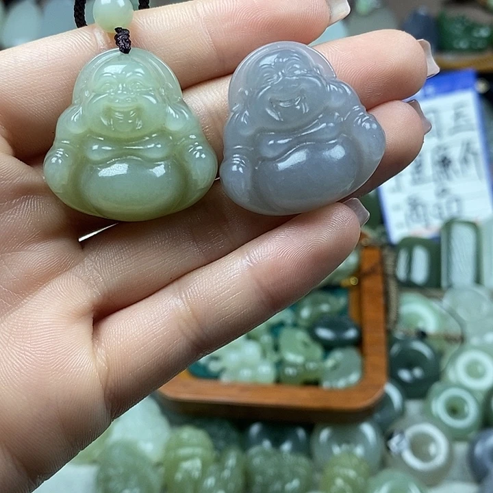 和田玉未镶嵌颈饰佛公30mm