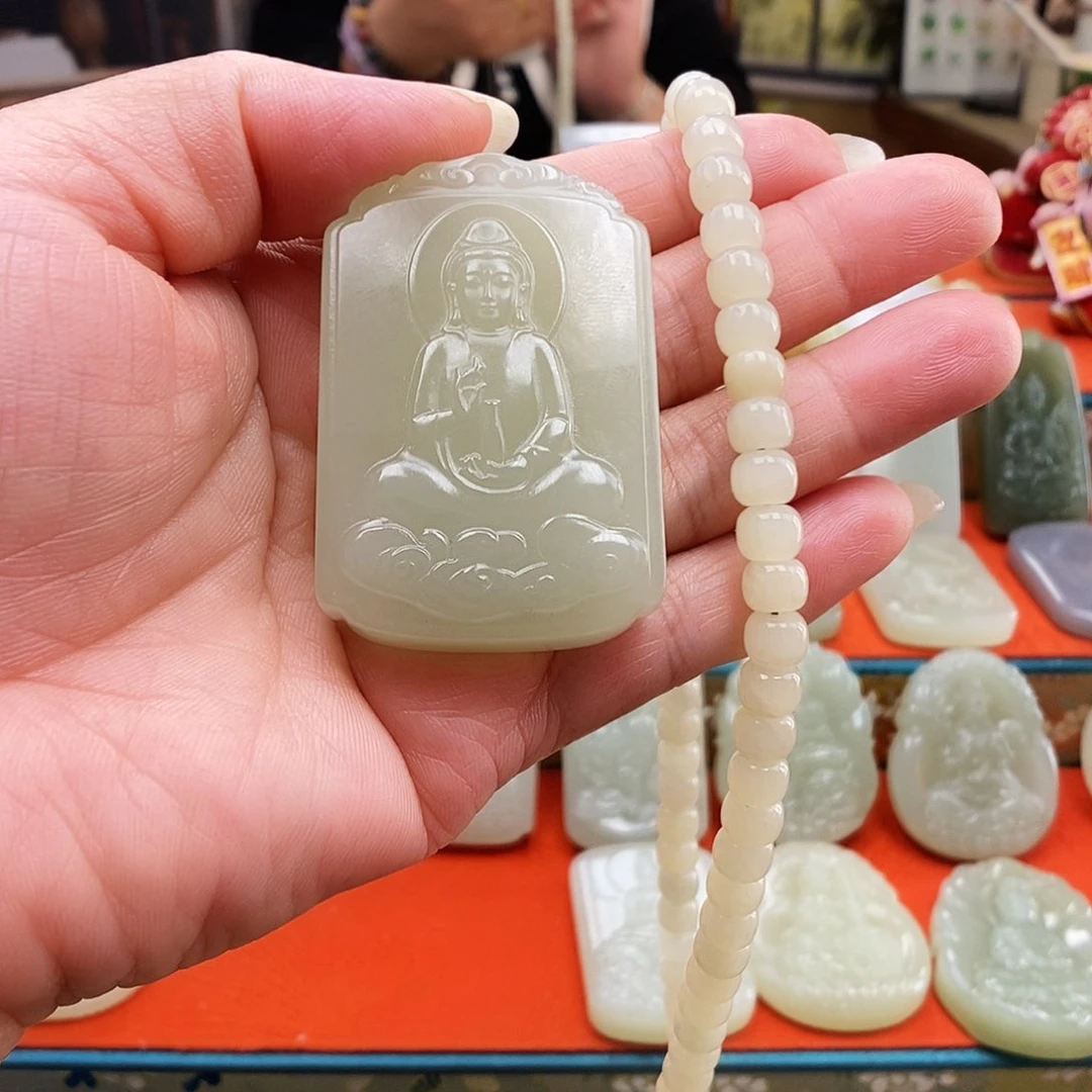 颈饰未镶嵌和田玉大*