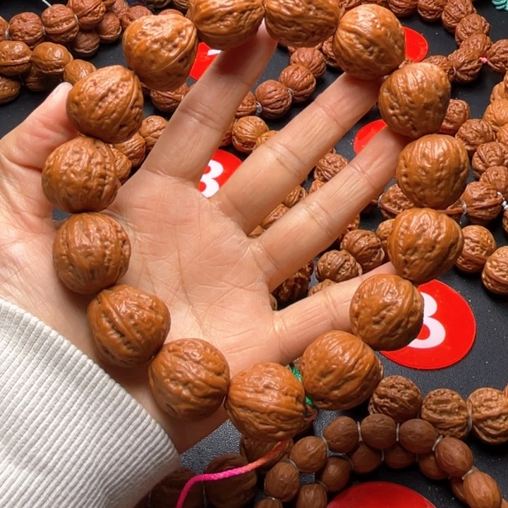 文玩核桃吊坠灯笼