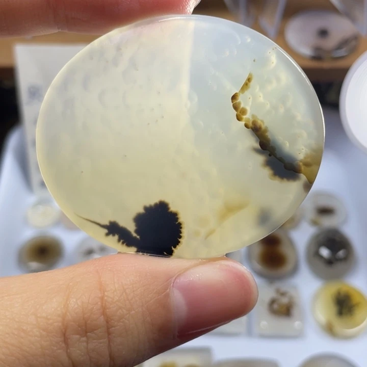 玛瑙/玉髓未镶嵌牌子