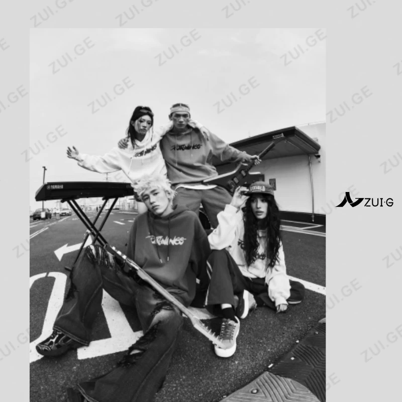 【双频速跑】设计3M反光色彩拼接男女山系户外运动休闲短裤C1910