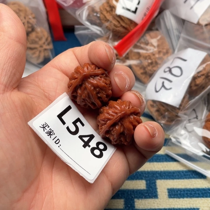文玩核桃把件霸王