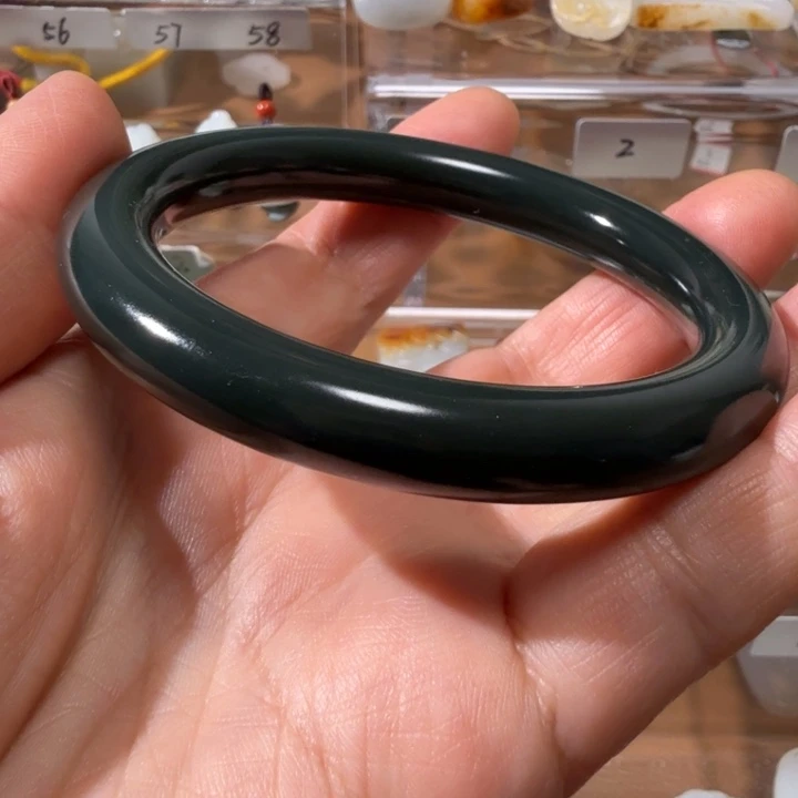 和田玉未镶嵌颈饰天**清墨青羊脂玉58mm