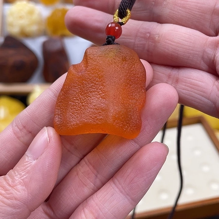 蜜蜡项链未镶嵌8.9克