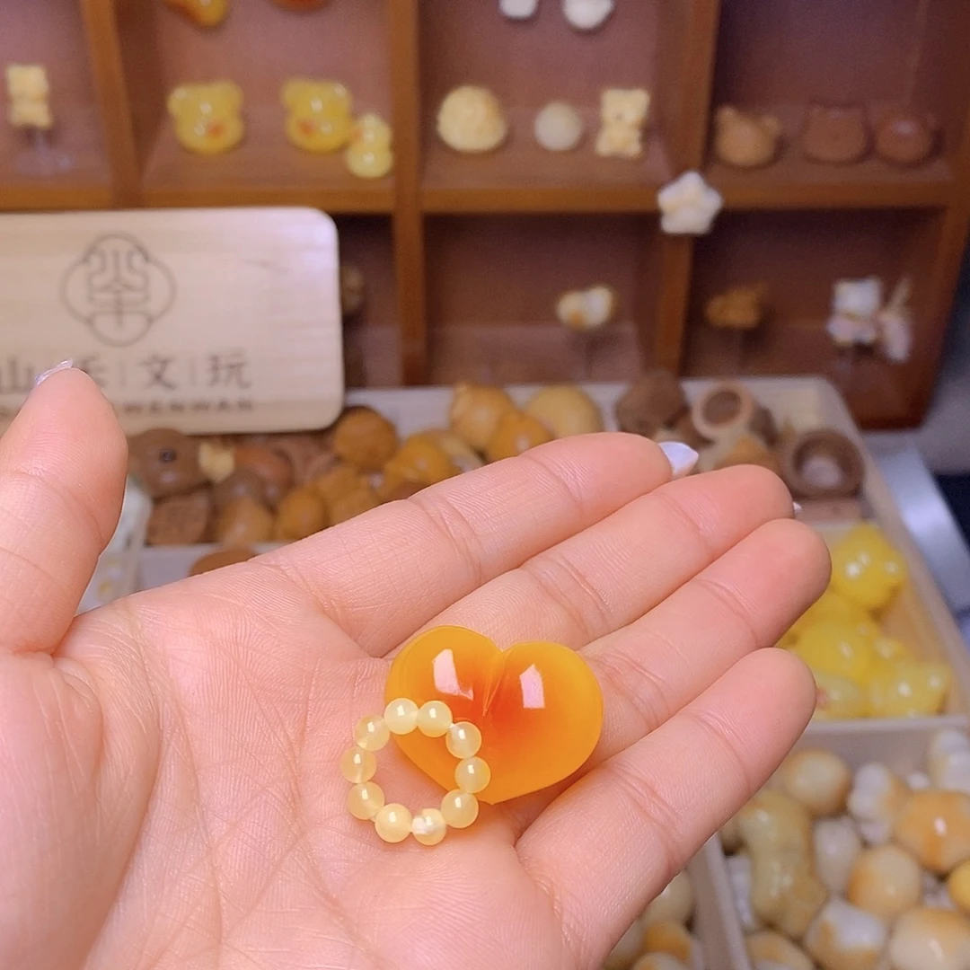 猴头核桃吊坠二代心和满蜜卡