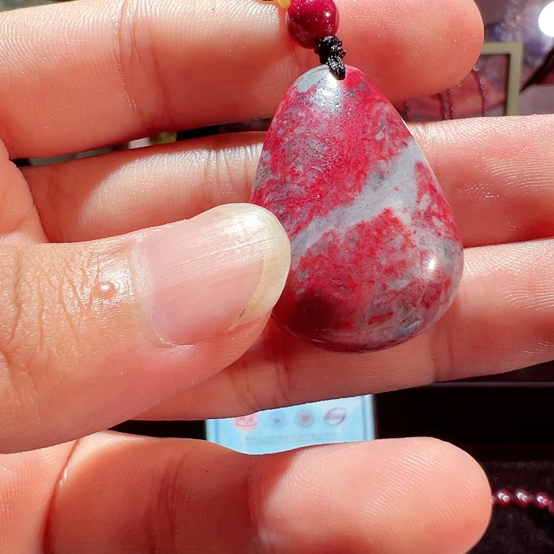 天然辰砂天然朱砂质地细腻