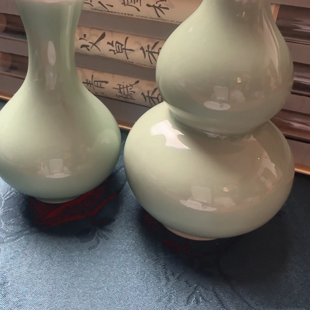 观复龙泉青瓷小花插一对+芳香避秽