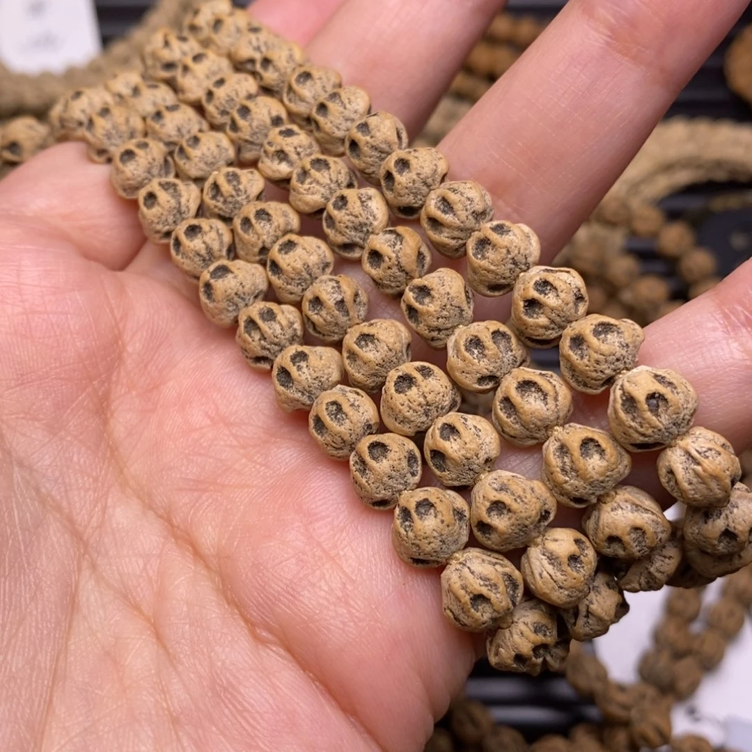 柏香籽/百香籽吊坠刘*