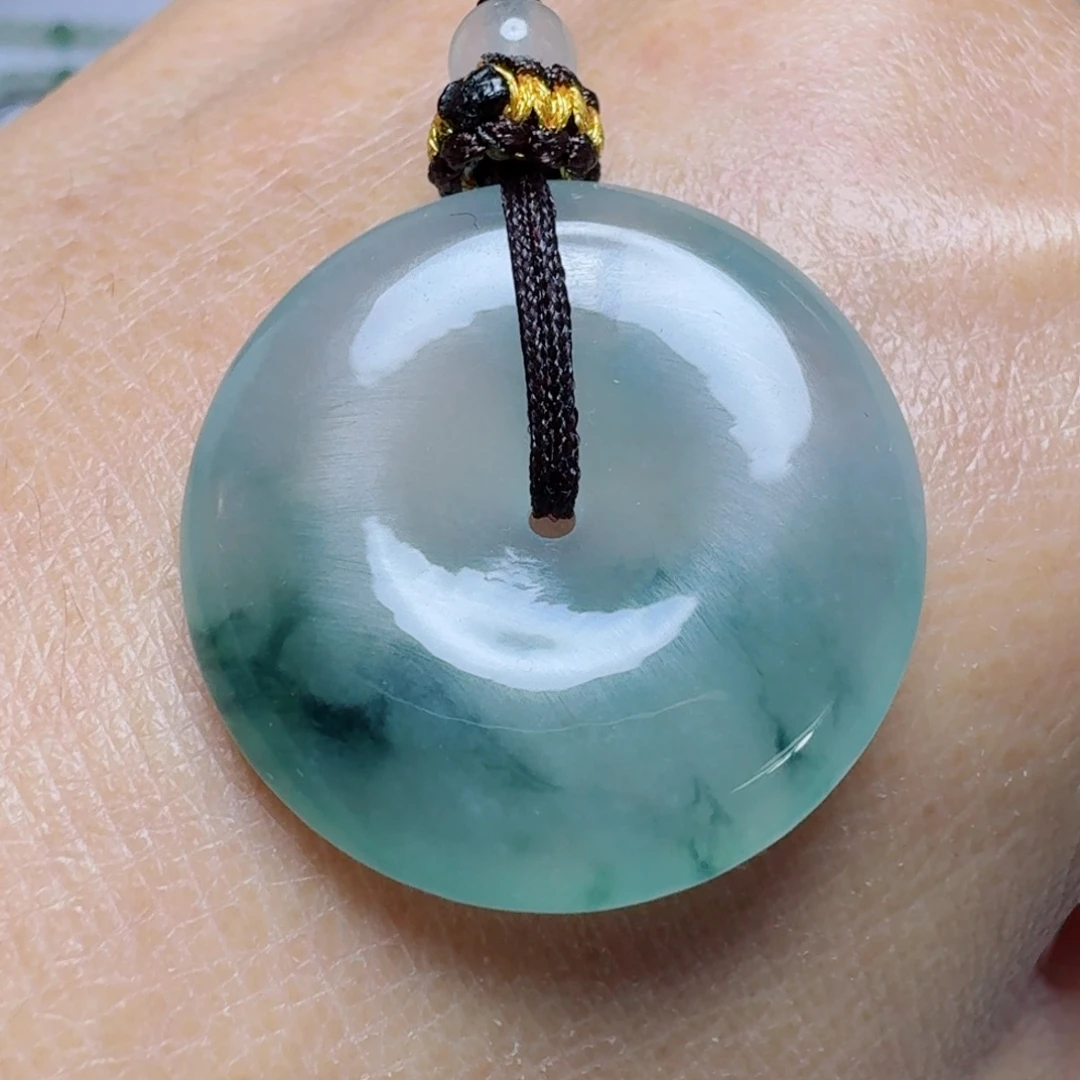 定制翡翠未镶嵌挂件