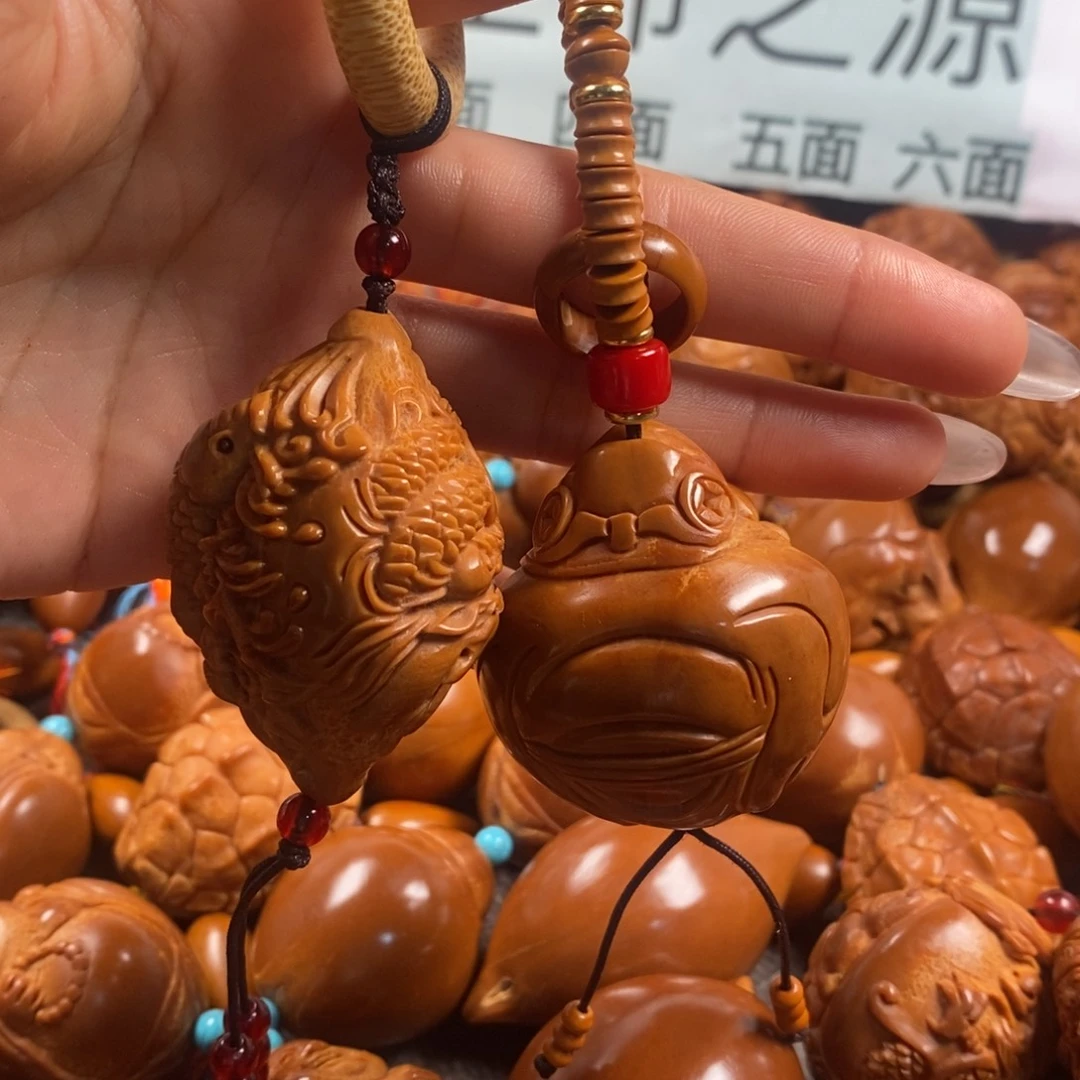 &***￥橄榄核手串/手链龙鱼➕财神