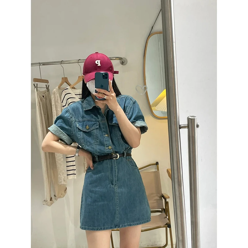 夏季复古港味牛仔连衣裙女2025新款高级感气质显瘦短袖小个子短裙