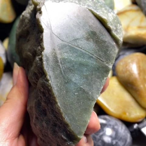 未镶嵌和田玉（糖玉）挂件