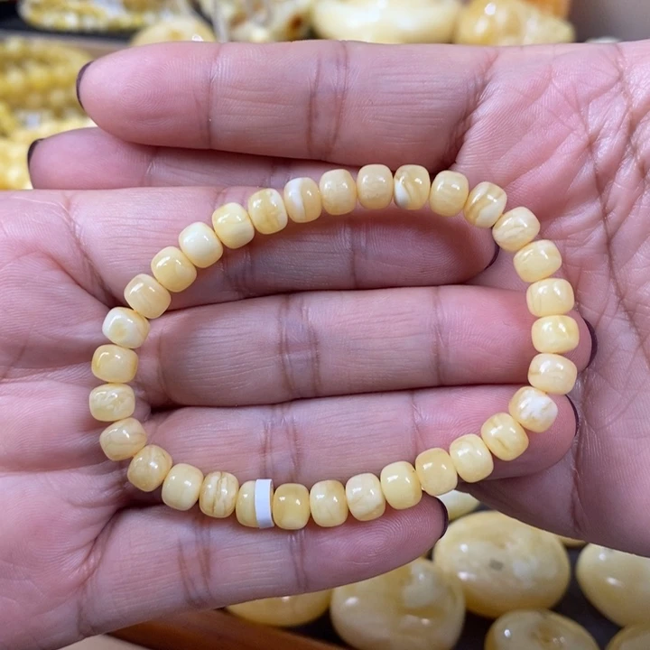 琥珀颈饰未镶嵌手串