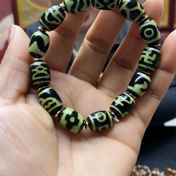 玛瑙/玉髓合金颈饰