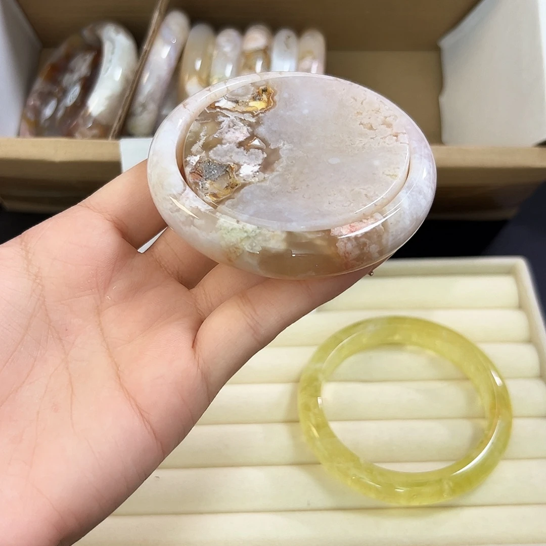 玛瑙/玉髓未镶嵌手镯60