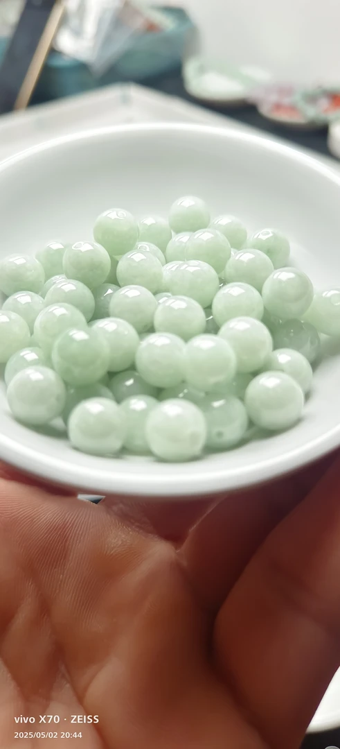 翡翠A货，卡9.冰果绿，20