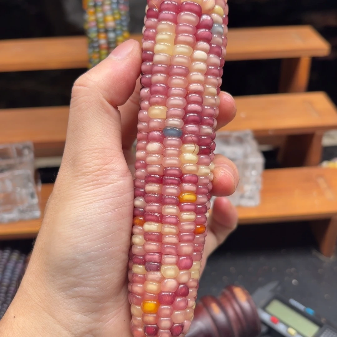 三***半七彩宝石文玩玉米