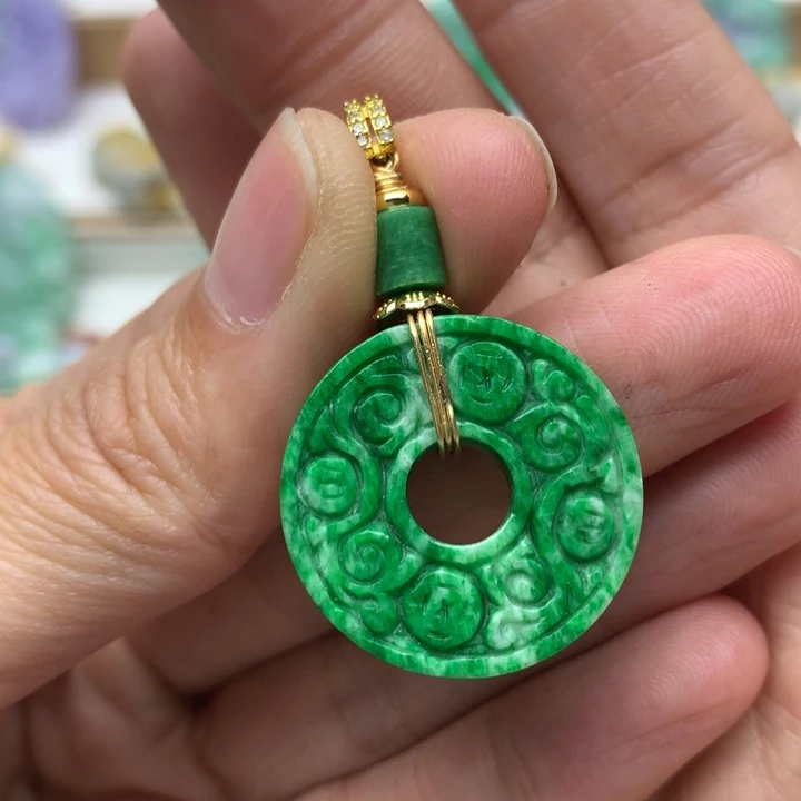 颈饰未镶嵌翡翠翡翠