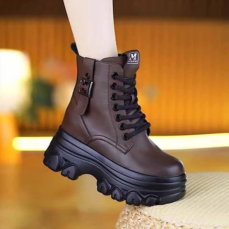 8厘米短靴女厚底2025秋冬新款超火英伦小个子内增高马丁靴