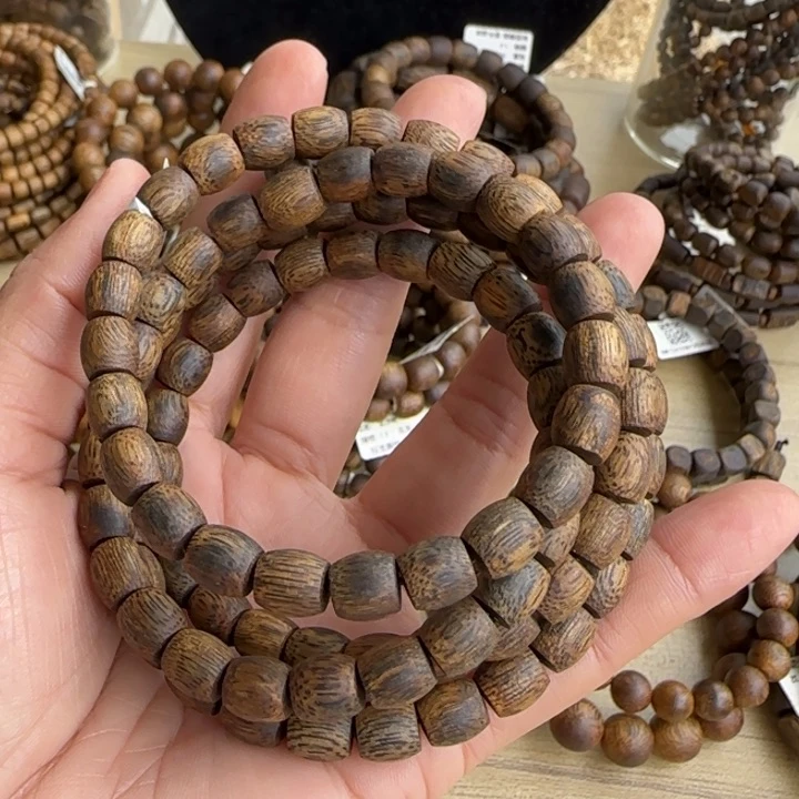 沉香手串张勺子多样性发货一条卡7-26克