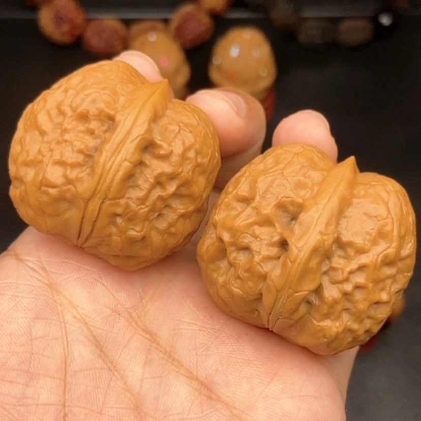 【闪购商品】文玩核桃把件39尺帝王筋元宝