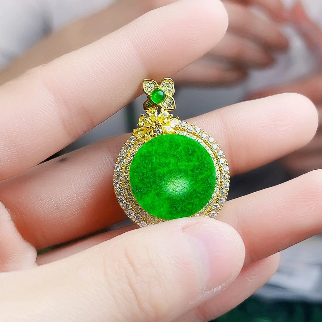 颈饰银S925镶嵌翡翠多样性