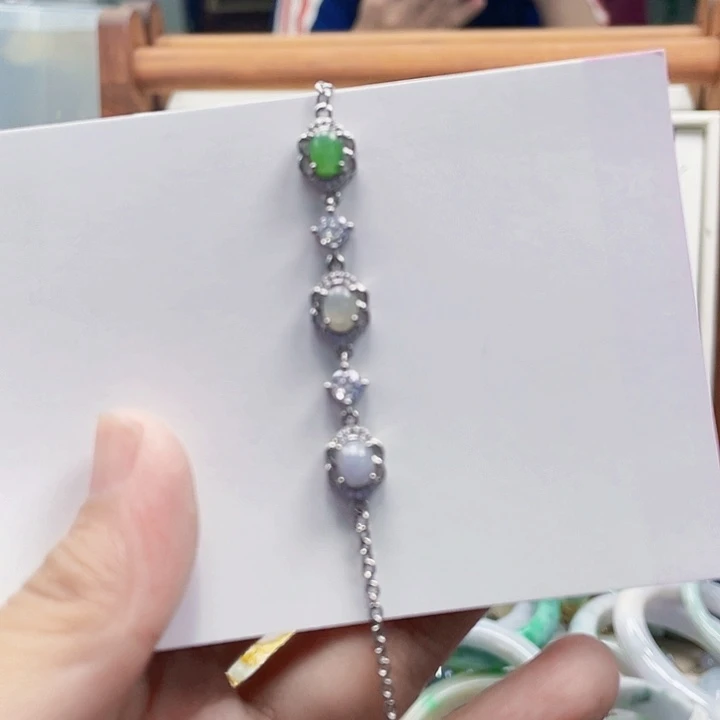 翡翠未镶嵌颈饰天然翡翠