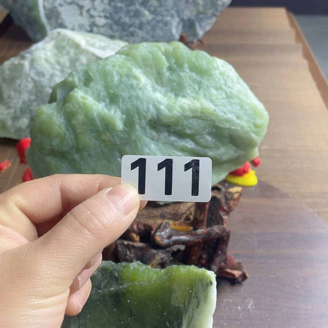 永***王蛇纹石玉未镶嵌珠宝奇石