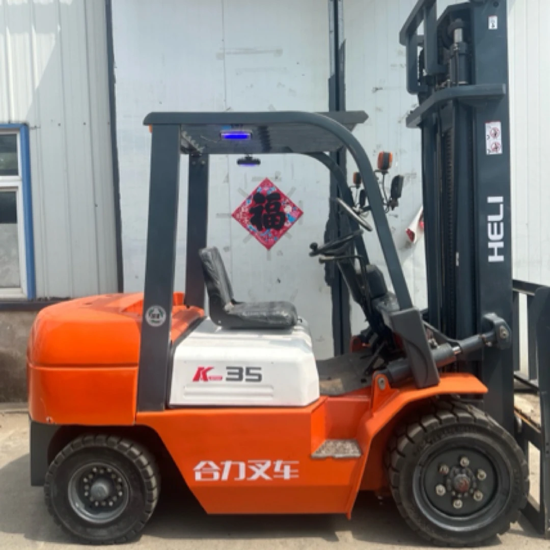22年合力K35国三自动挡3.5吨燃油叉车4米门架实心胎全柴
