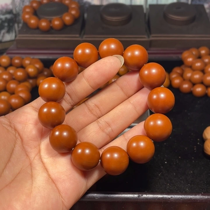 橄榄核吊坠1.72+树王精品
