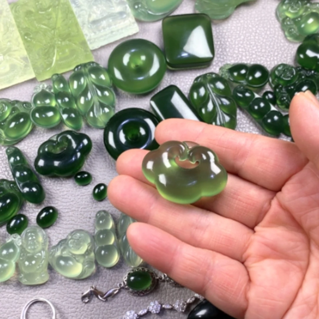 【闪购商品】蛇纹石玉岫玉未镶嵌