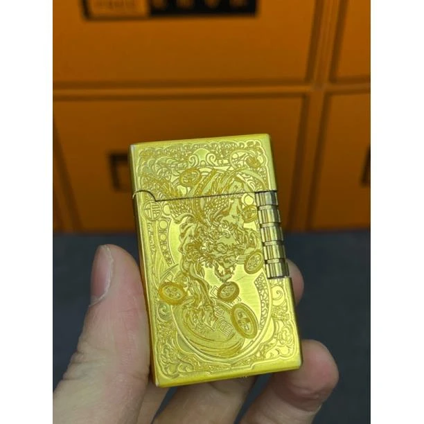 金貔貅朗声侧滑打火机（气机）貔貅895