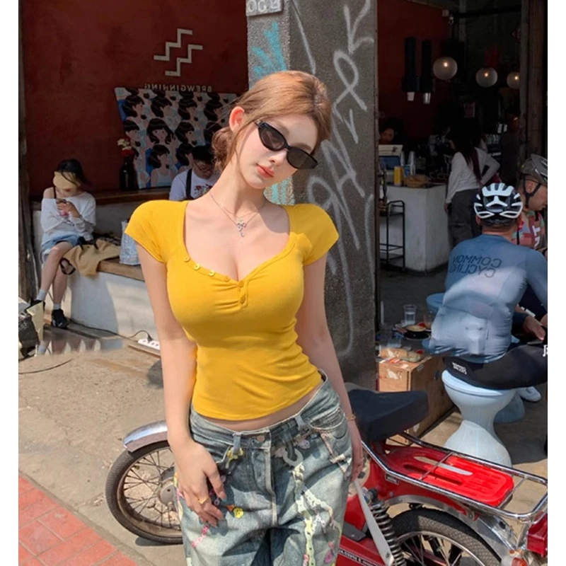 性感方领纯欲辣妹短袖T恤女夏季2025新款超好看独特修身显瘦上衣