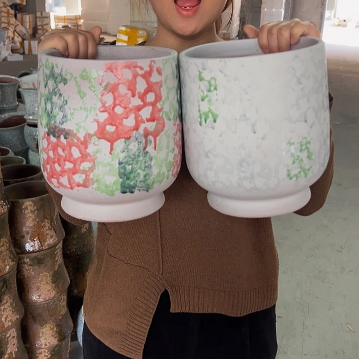 微瑕高度22厘米口径20厘米