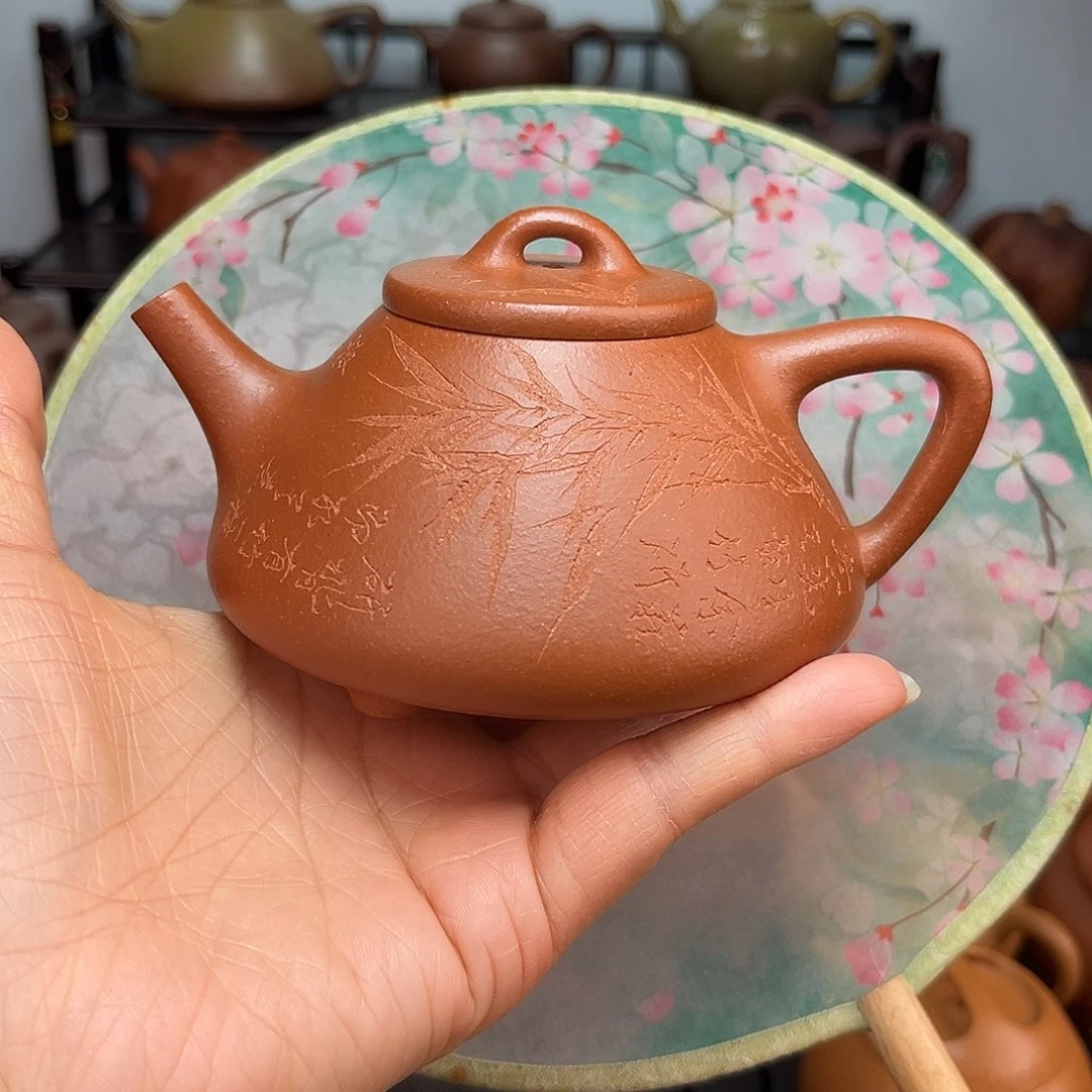 紫砂茶壶那*夜手工制作