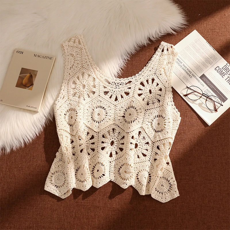 度假风重工钩花镂空针织吊带背心女夏季外搭叠穿休闲减龄无袖上衣