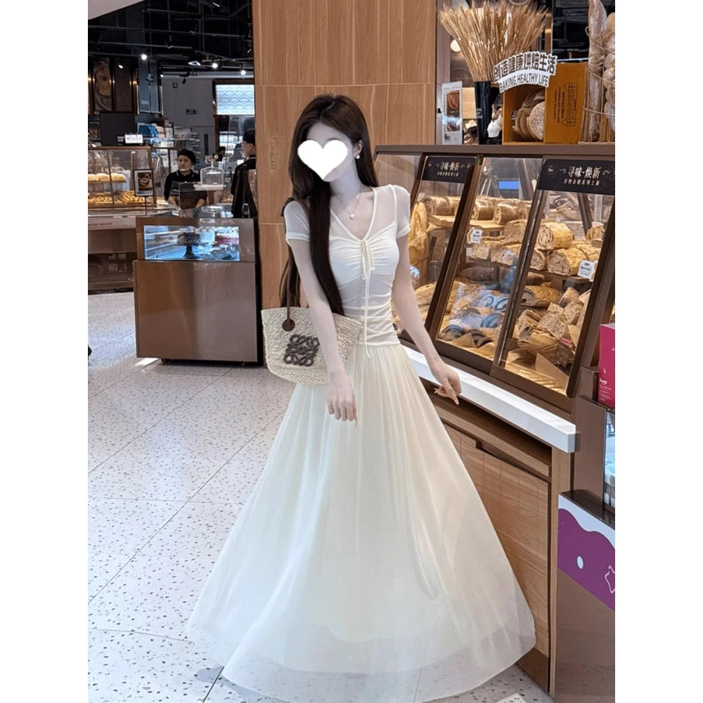 【邂逅浪漫】夏季新款法式温柔风V领系带褶皱收腰短袖大摆连衣裙