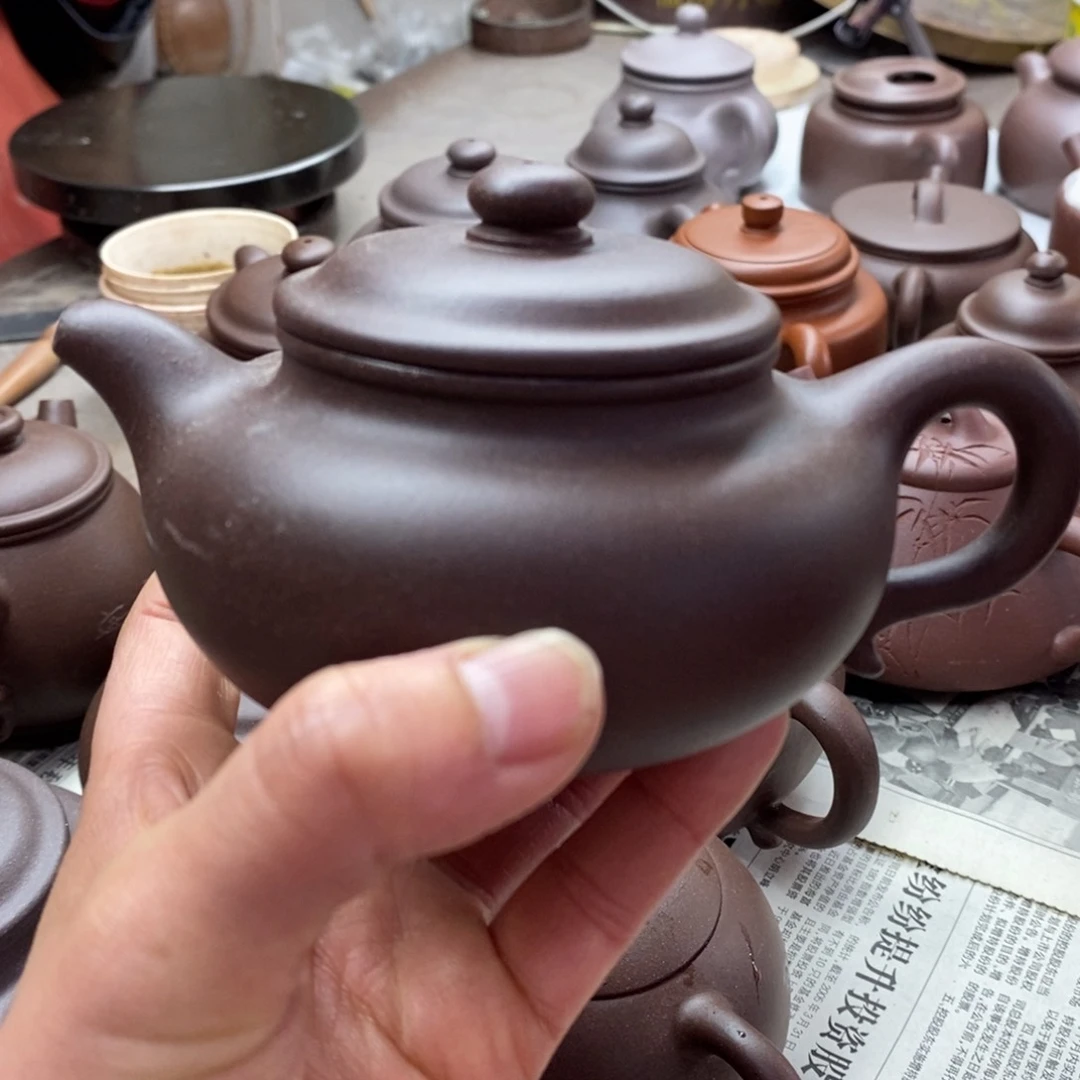紫砂茶壶v v b n n j j k