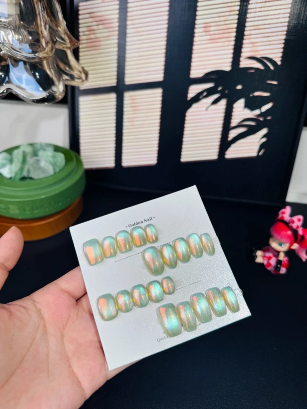 【池金月】007——GOLDEN纯手工穿戴甲