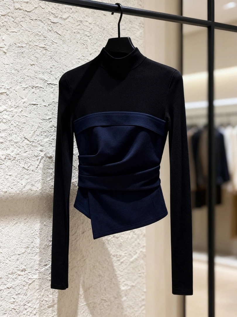 2025冬时尚洋气超好看轻奢小众不撞款高端精致内搭撞色假两件上衣