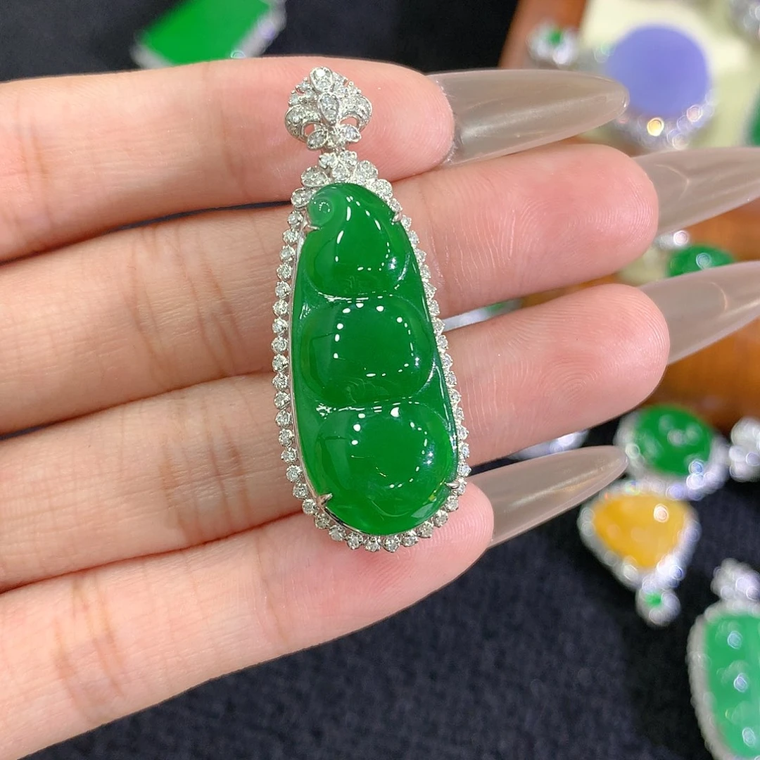 【闪购商品】翡翠18K金镶嵌吊坠(不含链)俏****k福豆