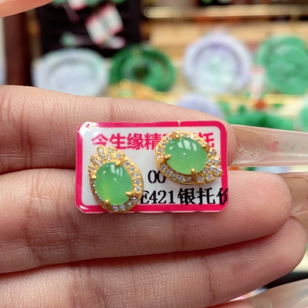 银S925镶嵌翡翠耳饰翡翠耳饰