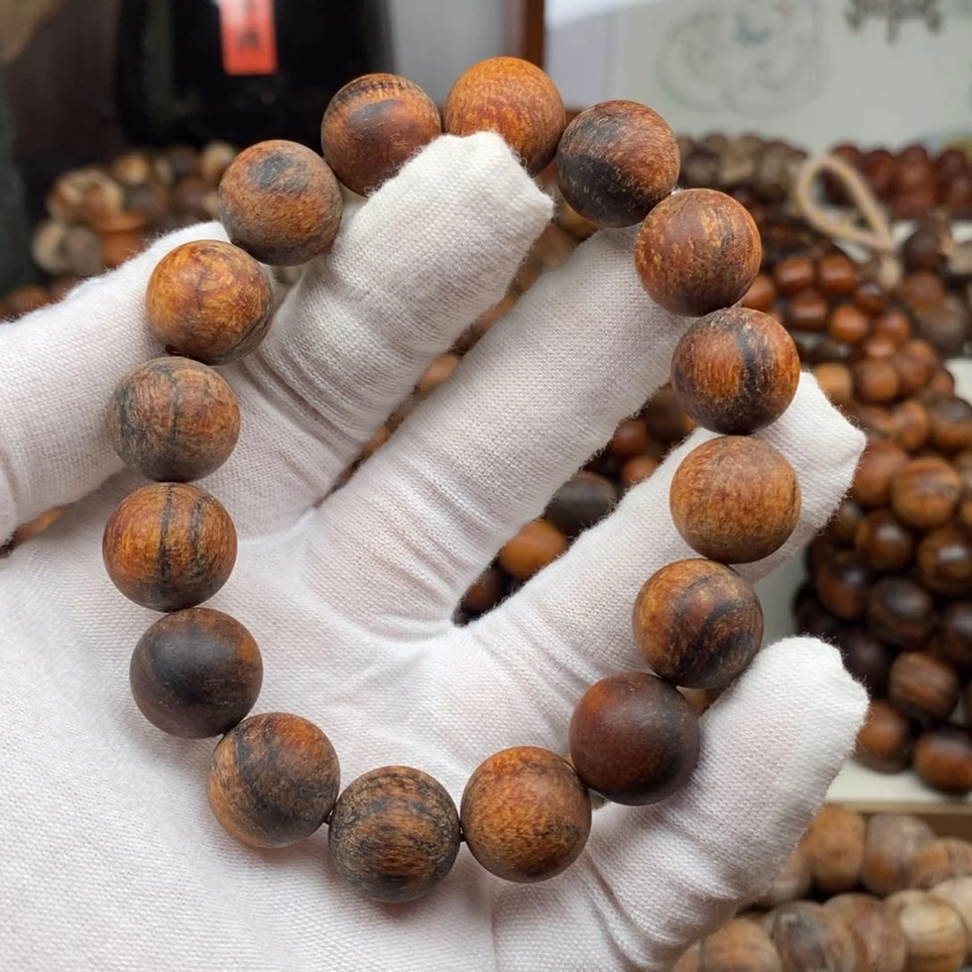 贡木手串血珀龙1.4