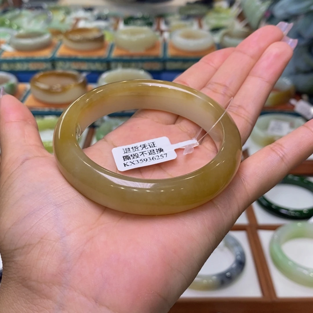 和田玉未镶嵌手镯和田玉且末糖白57